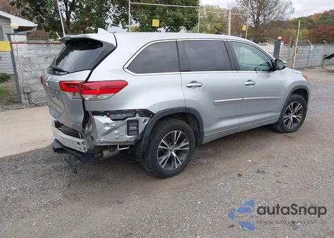 2018 Toyota Highlander Le Plus from USA, damaged, VIN 5TDBZRFH9JS893333